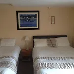 Inn The Buck